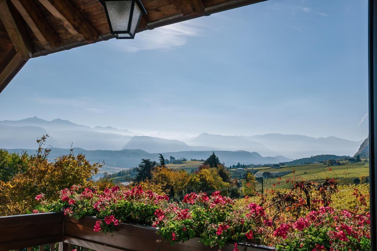 Strahlerhof Daire Appiano Sulla Strada Del Vino Dış mekan fotoğraf