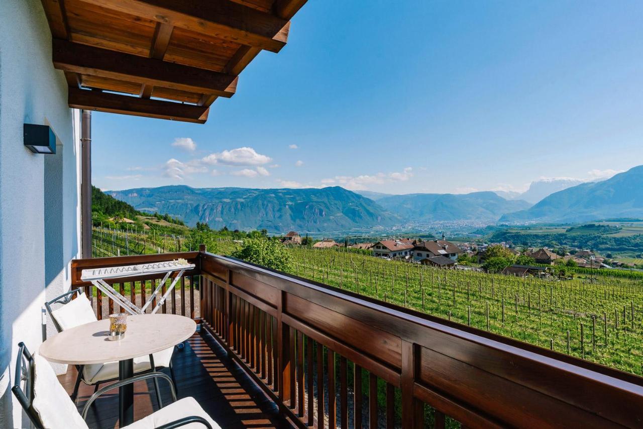 Strahlerhof Daire Appiano Sulla Strada Del Vino Dış mekan fotoğraf