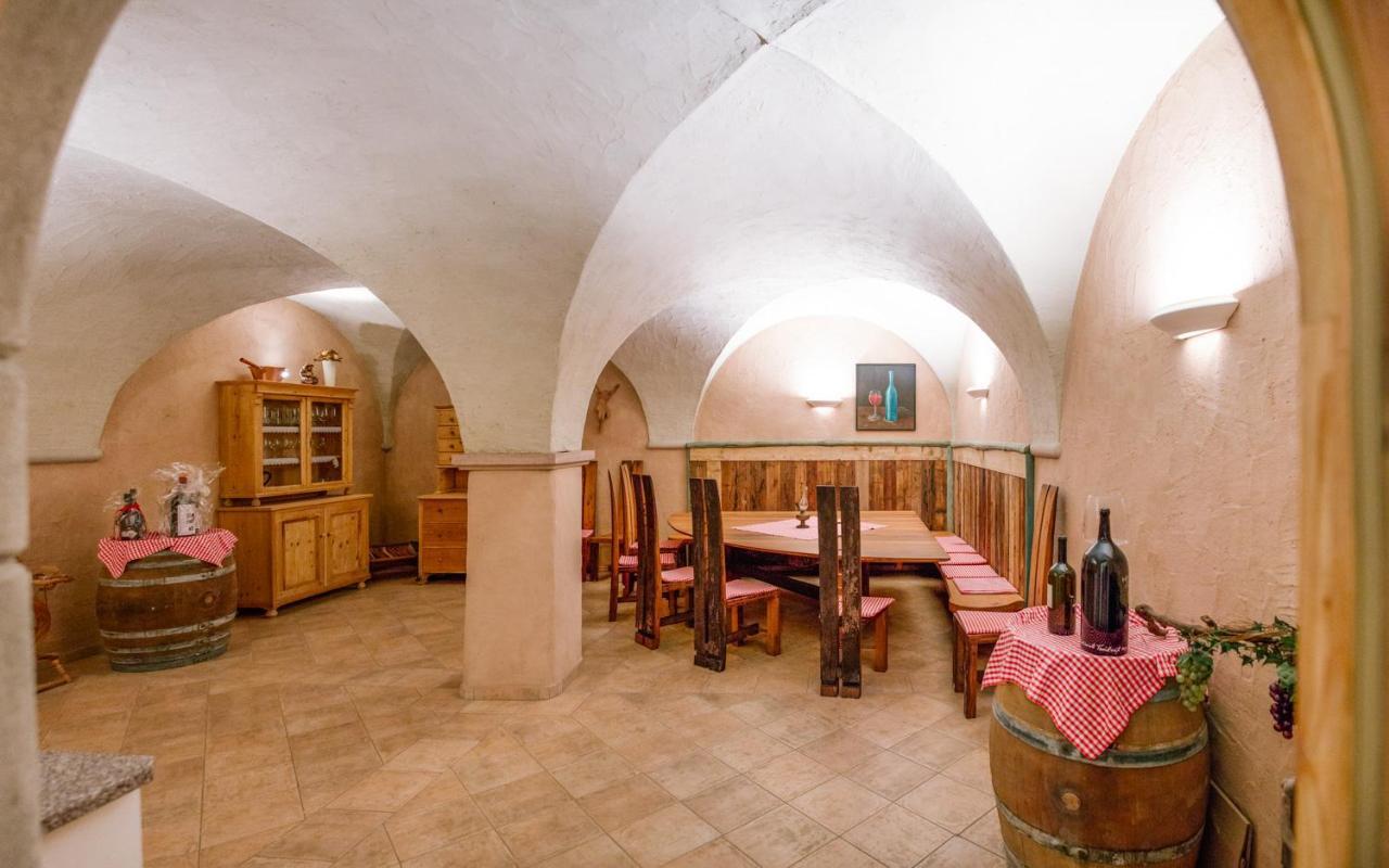 Strahlerhof Daire Appiano Sulla Strada Del Vino Dış mekan fotoğraf